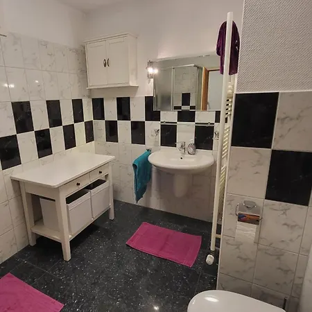 Doppelhaushaelfte Scheunenzauber * Becheln